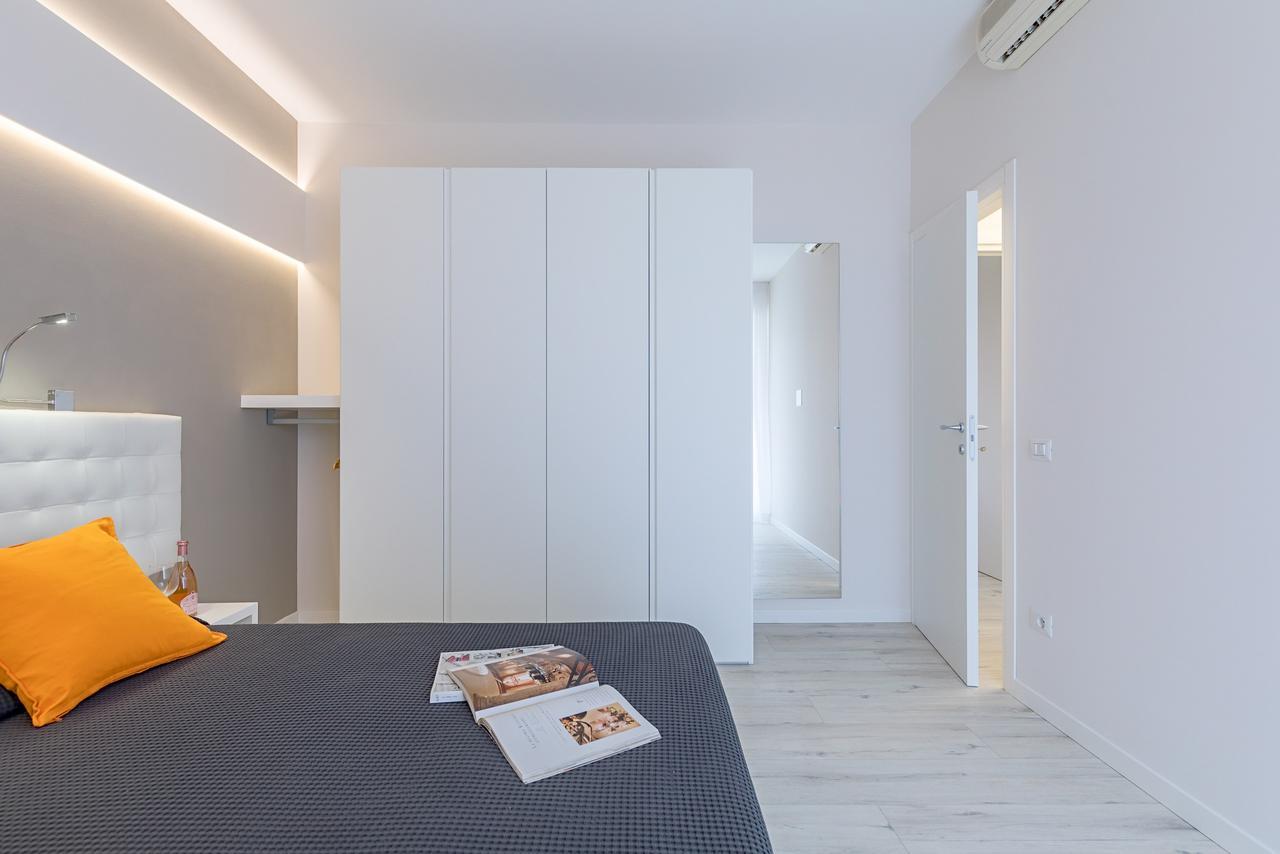 Appartamento Valeria by Wonderful Italy Sirmione Esterno foto